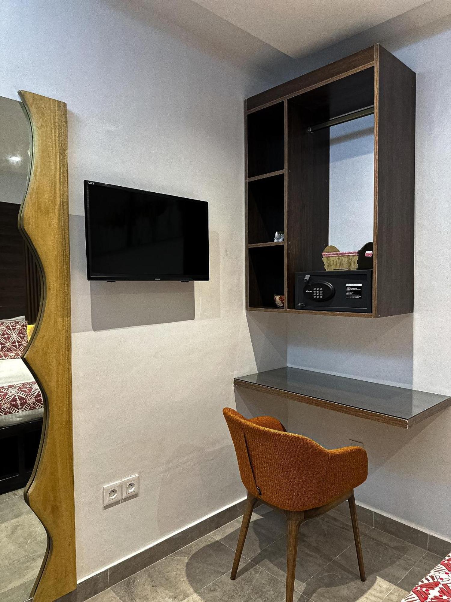 Klik Klak Appart Hotel Κοτονού Εξωτερικό φωτογραφία