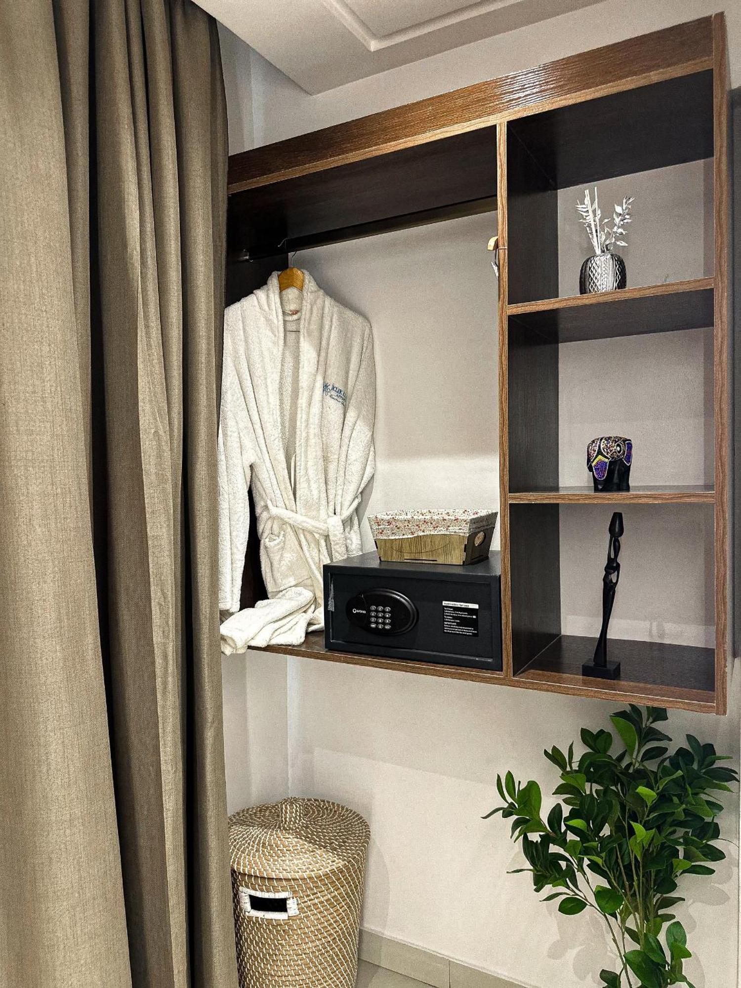 Klik Klak Appart Hotel Κοτονού Εξωτερικό φωτογραφία